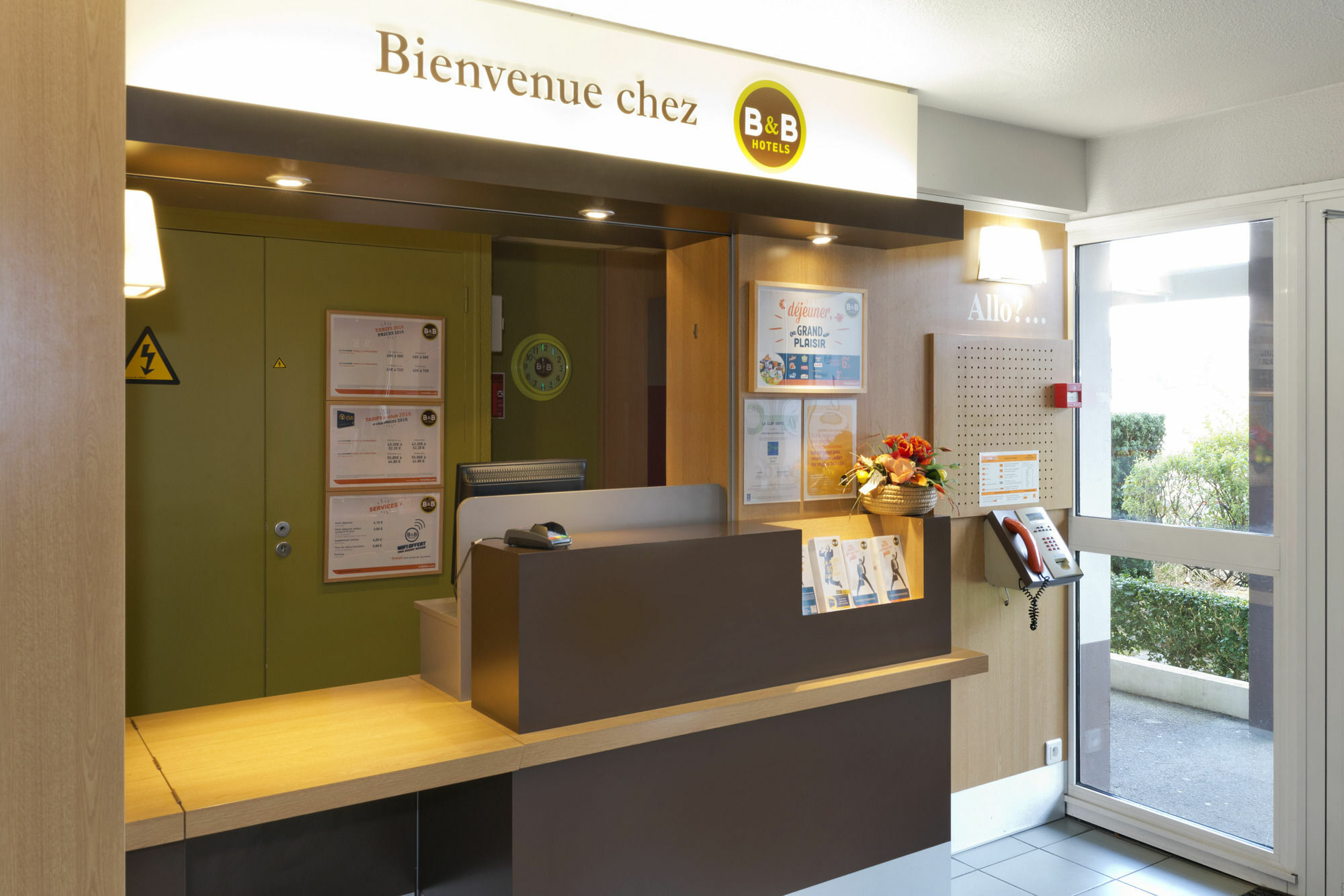 B&B Hôtel Quimper Nord Douarnenez Exterior foto